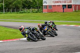 No dia 07 de dezembro, o bairro dos Ingleses ser palco da 6 etapa da Copa SC de Motovelocidade no Asfalto 2025, um evento que tambm integra a 3 e 4 etapas do Catariinense